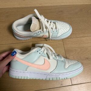 Women’s Dunk Low ‘Barely Green’